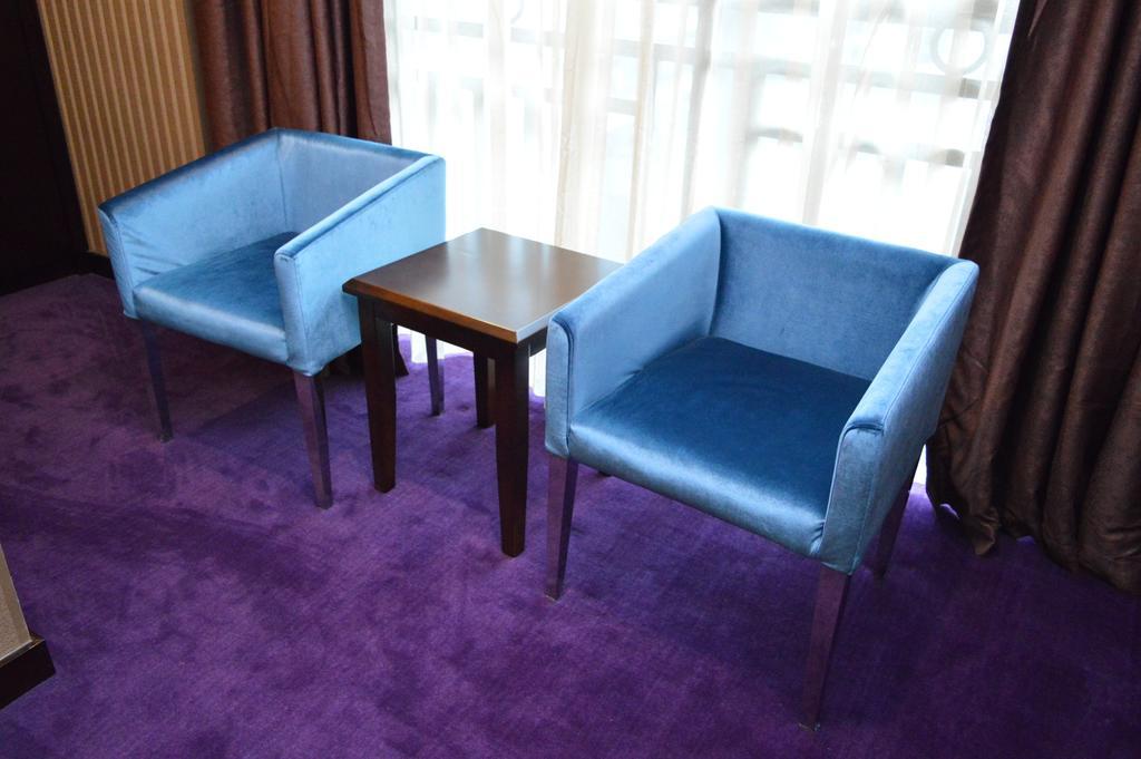 Aimoer Hotel 포산 시 객실 사진