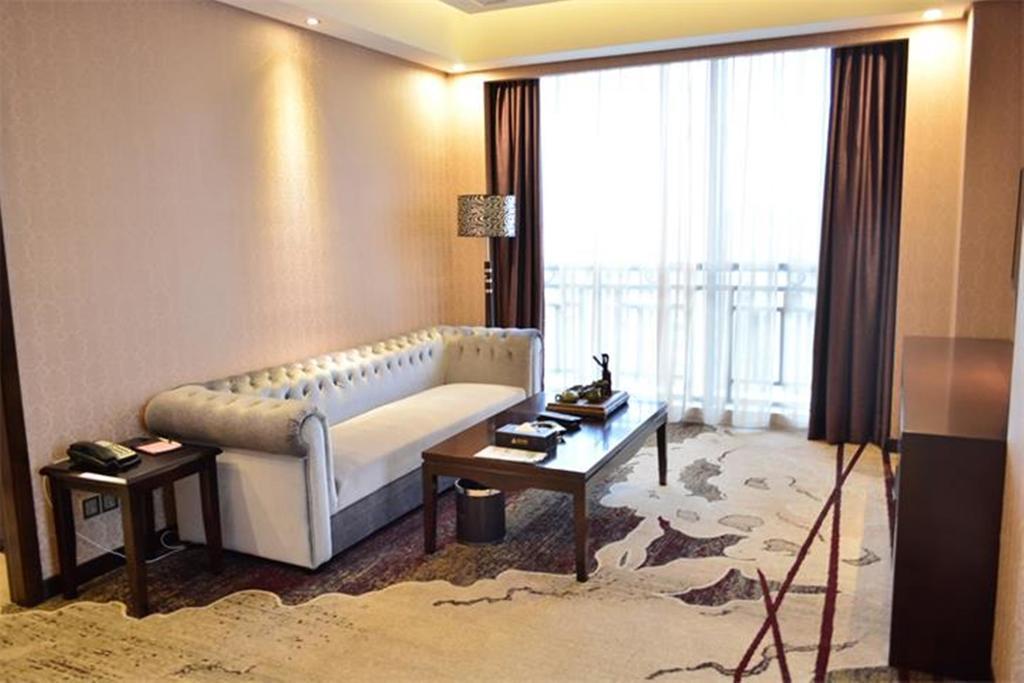 Aimoer Hotel 포산 시 외부 사진