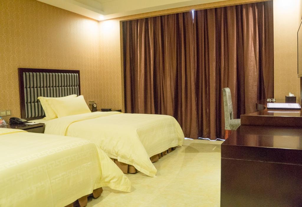 Aimoer Hotel 포산 시 외부 사진